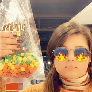 Meet your Posher, Riley